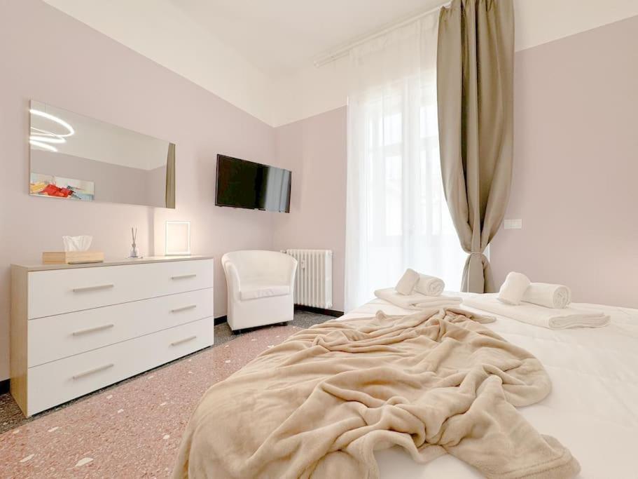 Luxury Suite Spiagge 100Mt - Porto 5' - Wifi Альбисола-Супериоре Экстерьер фото